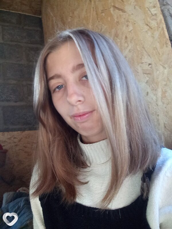 Ангелина, 19, Ростове-на-Дону — анкета №2923196