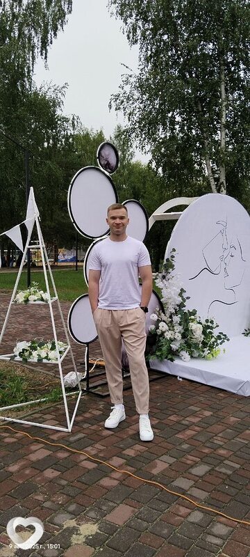 Виктор, 22, Липецке — анкета №2923455