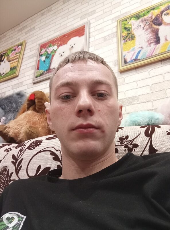 Влад, 24, Уссурийске — анкета №2923619