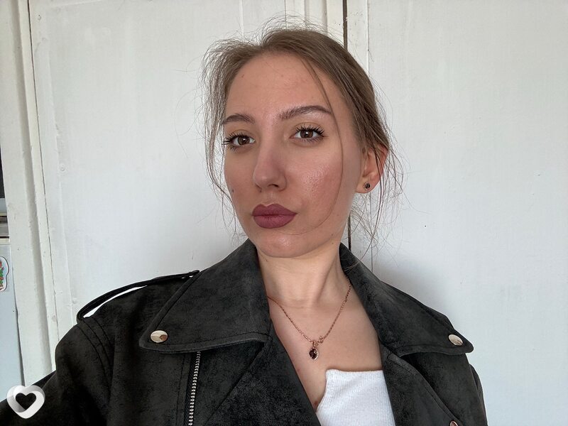 Оксана, 23, Омске — анкета №2923692