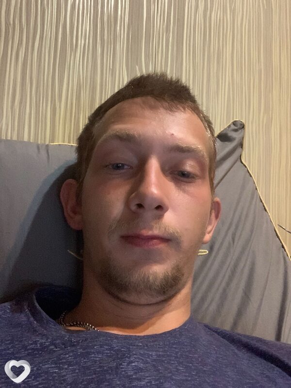 Никита, 24, Миллерове — анкета №2923733