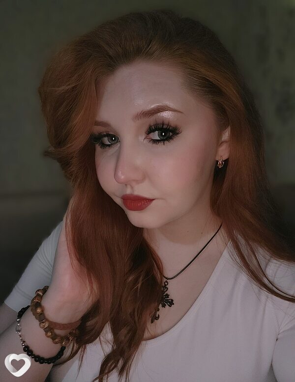 Карина, 23, Калуге — анкета №2924068