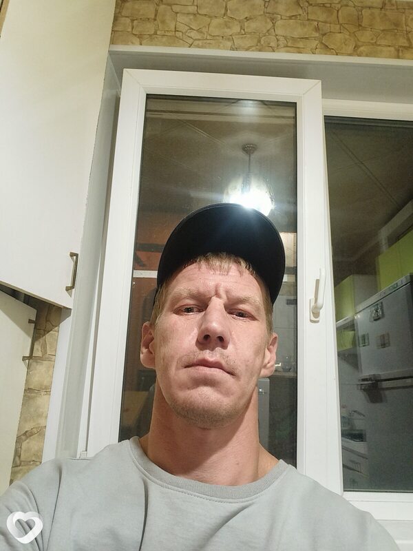 Саня, 39, Волгограде — анкета №2924348