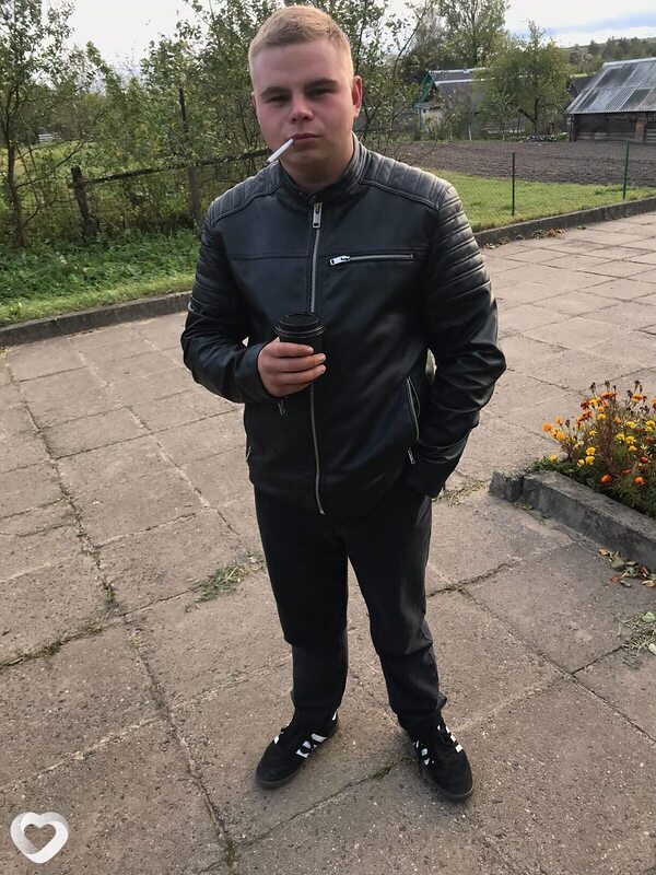 Евгений, 21, Могилев — анкета №2924475