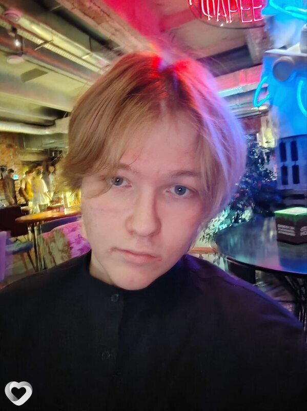 Саша, 19, Нижнем Новгороде — анкета №2924759
