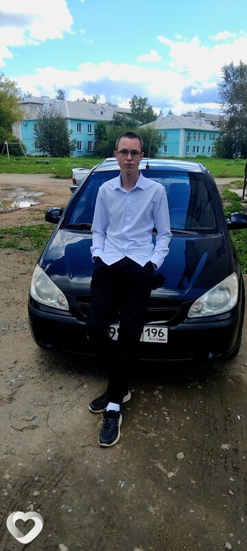 Александр, 19, Верхней Салде — анкета №2924746