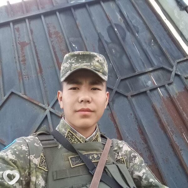 Адиль, 23, Астане — анкета №2925049