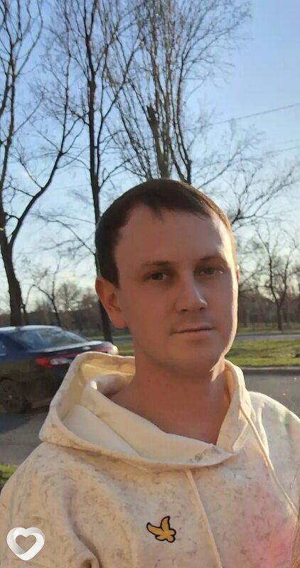 Илья, 29, Енакиеве — анкета №2925551