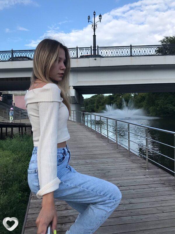 Ульяна, 18, Ногинске — анкета №2925569