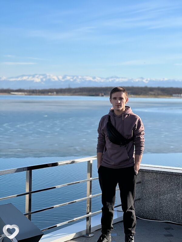 Евгений, 27, Симферополе — анкета №2925500