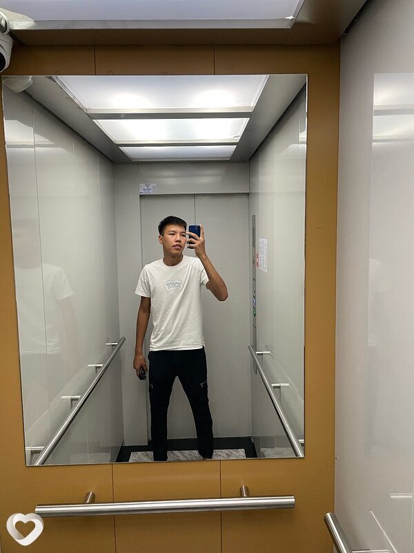 Ержигит, 21, Астане — анкета №2925906