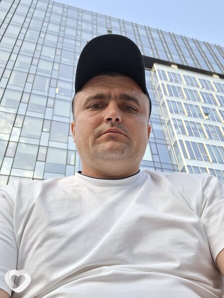 Костя, Замбров