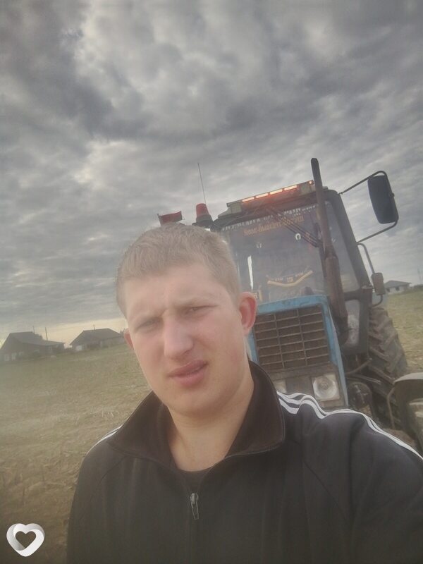 Никита, 21, Могилев — анкета №2926539