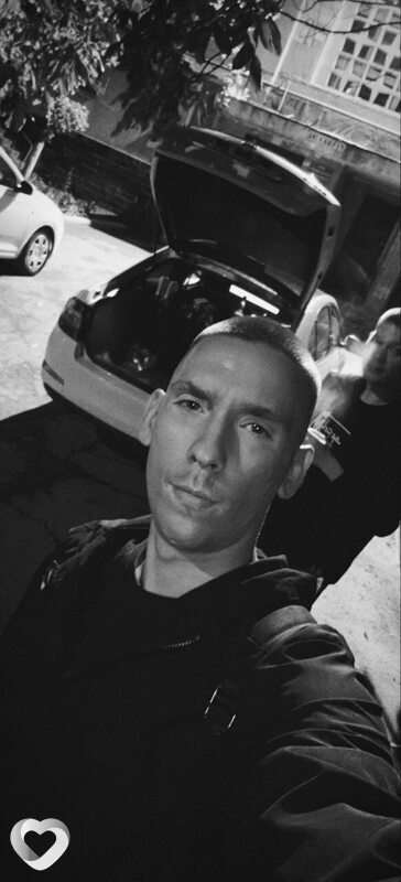 Артём, 31, Геническе — анкета №2926332