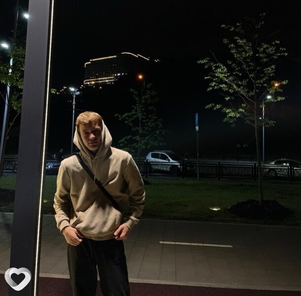 Сережа, 20, Хабаровске — анкета №2926342