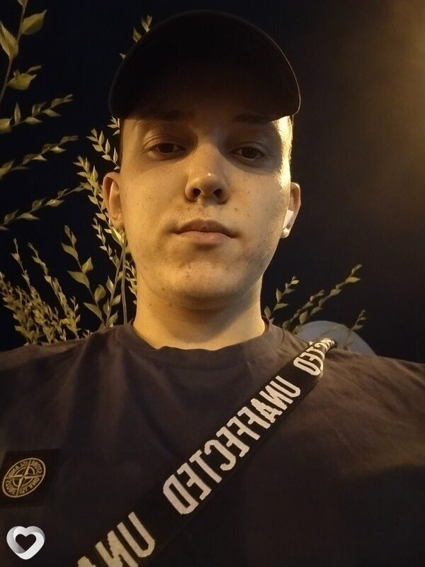 Эдик, 24, Саранске — анкета №2926971