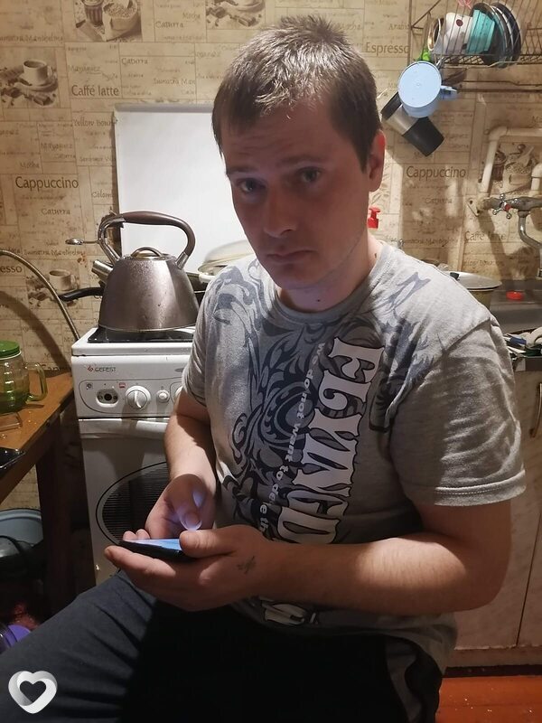 Максим, 38, Троицке — анкета №2927791