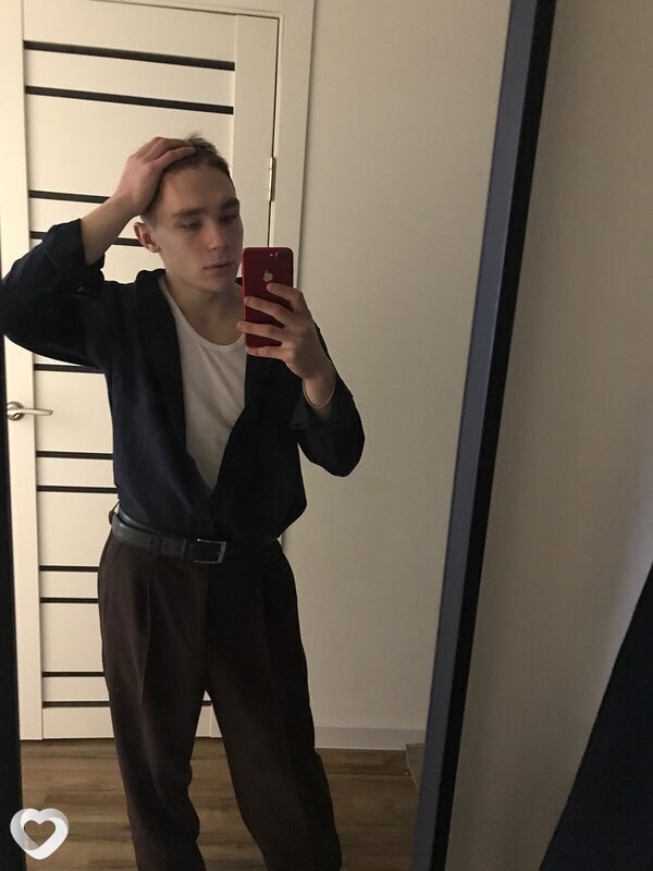 Захар, 19, Новосибирске — анкета №2927419