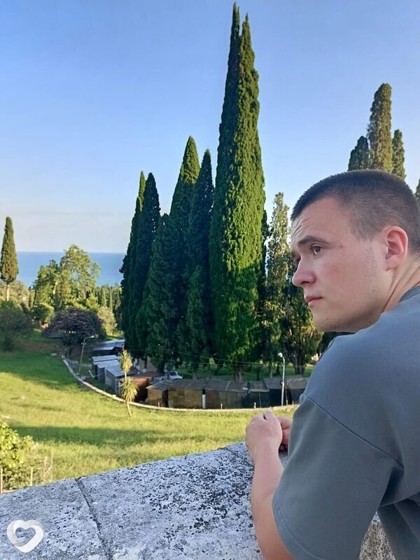 Вадим, 23, Саратове — анкета №2928335