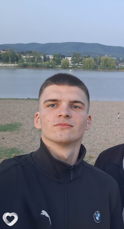 Александр, 19, Сочи — анкета №2928336