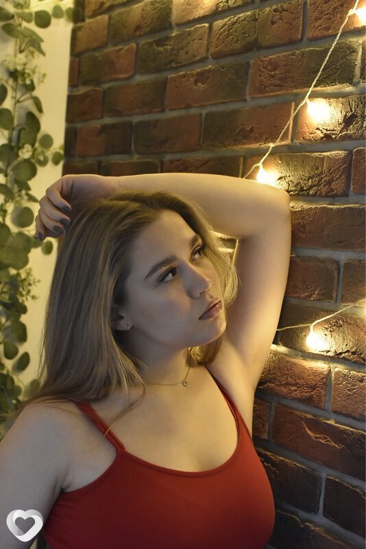 Диана, 21, Санкт-Петербурге — анкета №2929537