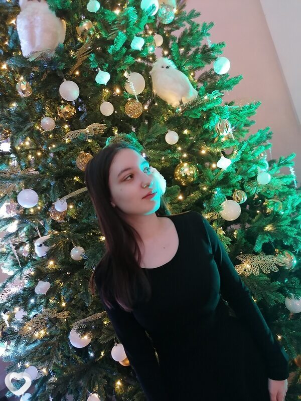 Катя, 23, Томске — анкета №2929541