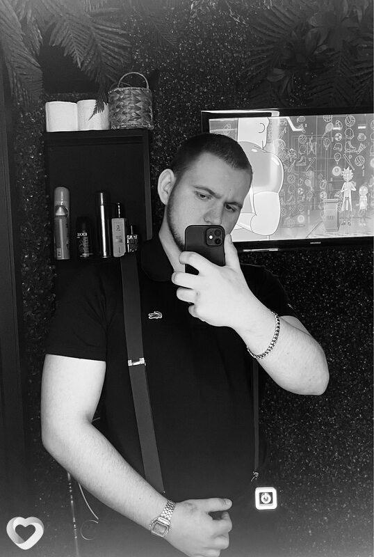 Илья, 23, Хабаровске — анкета №2929609
