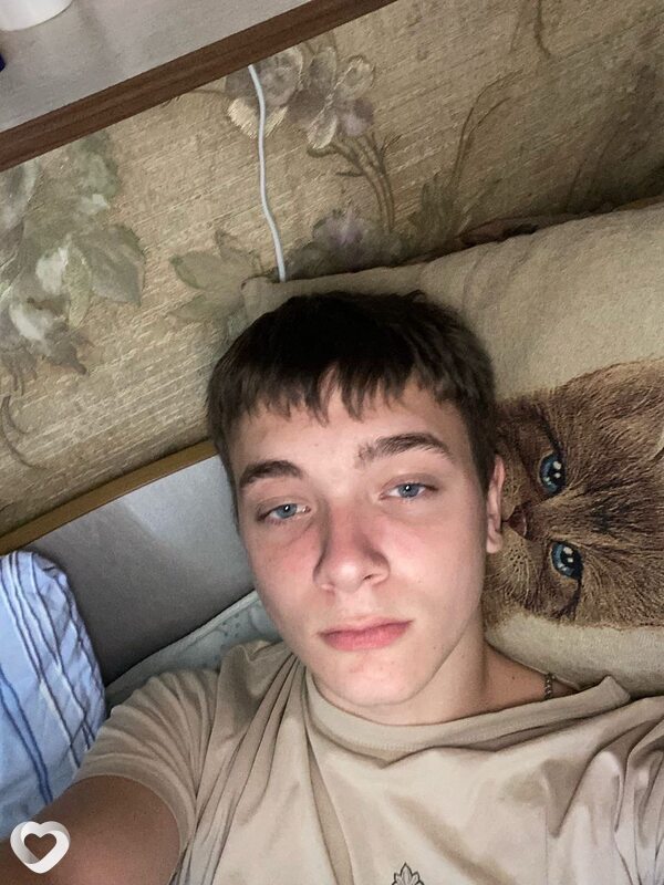 Константин, 21, Ростове-на-Дону — анкета №2929818