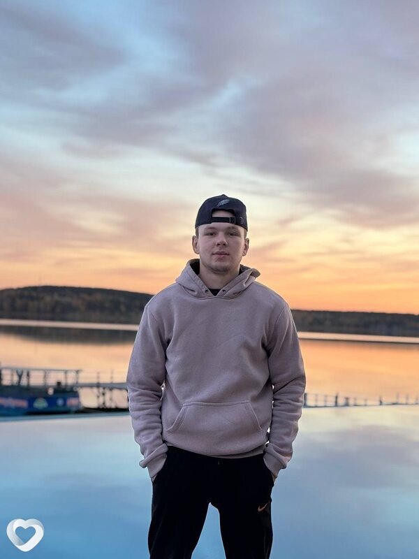 Слава, 24, Москве — анкета №2930031