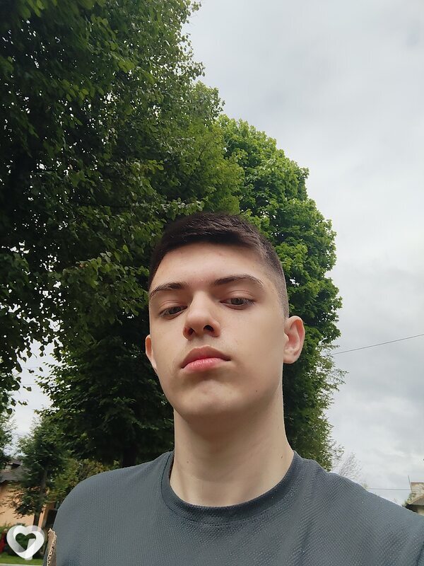 Иван, 19, Кирове — анкета №2930263