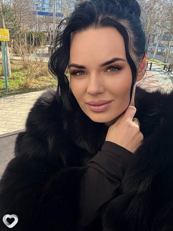 Ангелина, 29, Евпатории — анкета №2930369