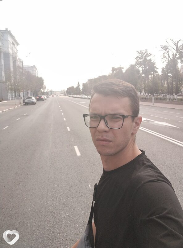 Артём, 32, Орёл — анкета №2930528