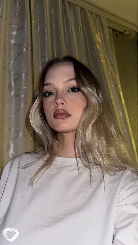 Евгения, 21, Ярославле — анкета №2930442
