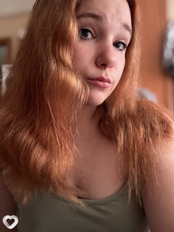 Марина, 26, Санкт-Петербурге — анкета №2930592