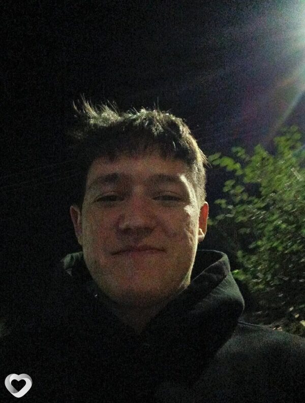 Максим, 20, Балакове — анкета №2930618