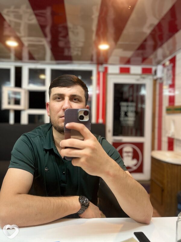 Миша, 30, Екатеринбурге — анкета №2931146