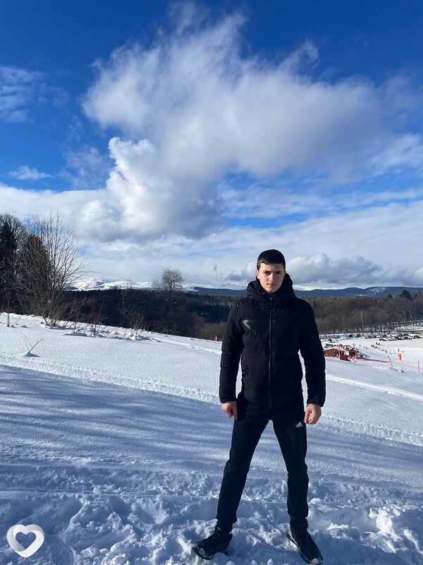 Максим, 25, Ростове-на-Дону — анкета №2930950