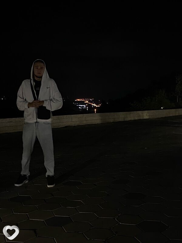 Стас, 19, Москве — анкета №2930963