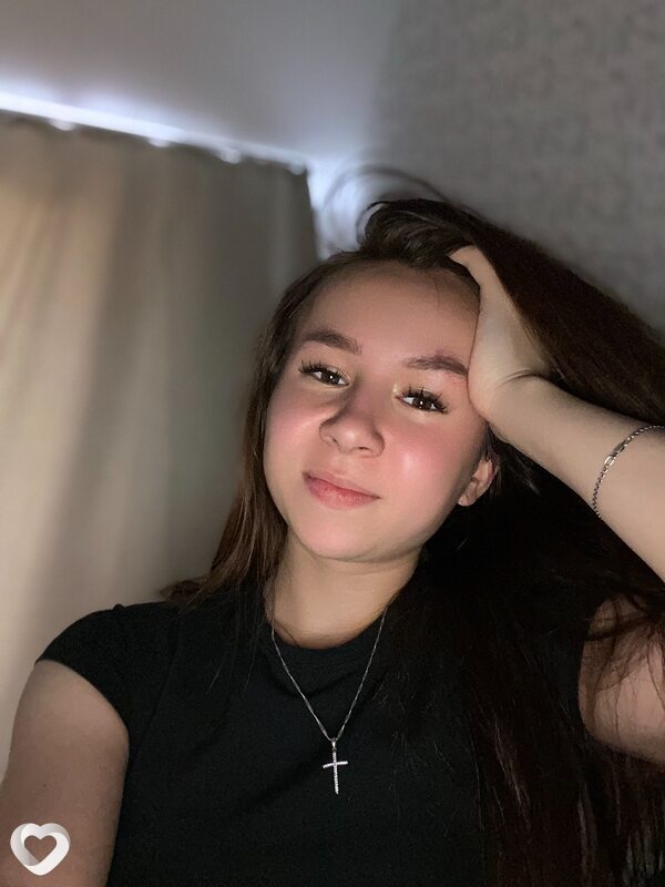 Екатерина, 21, Ярославле — анкета №2930967