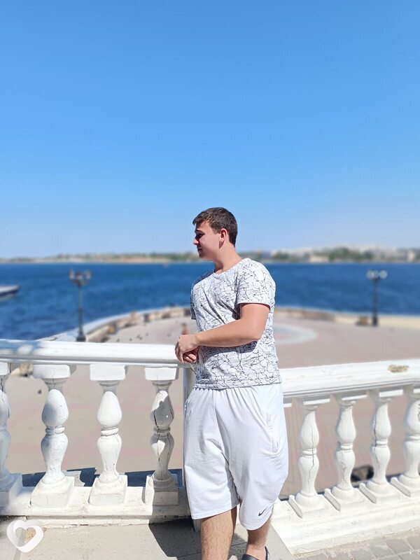 Дима, 19, Дмитрове — анкета №2930988