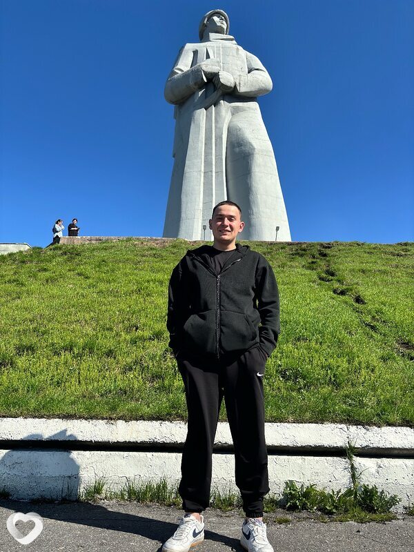 Дима, 22, Кириши — анкета №2931072