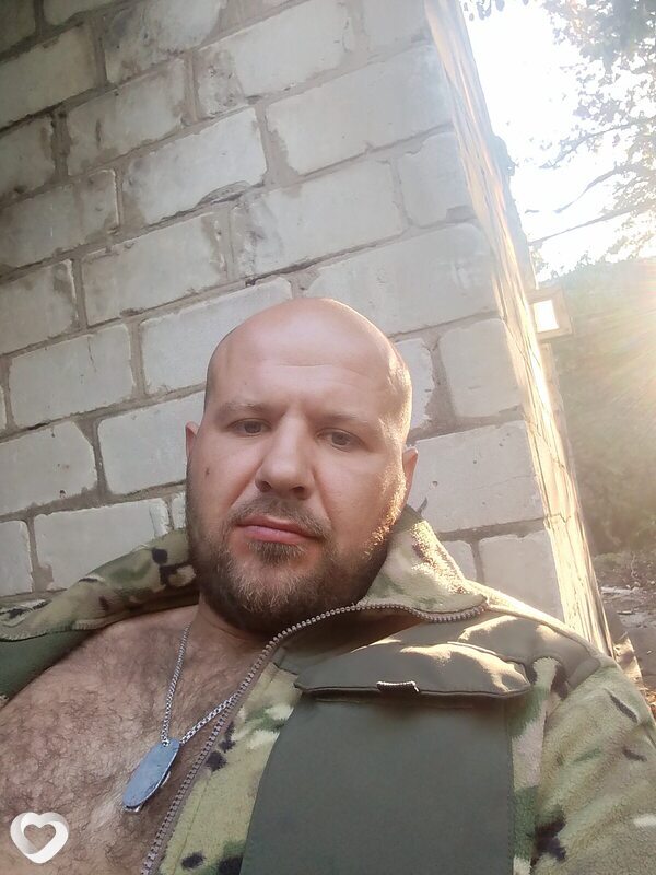 Артур, 38, Дебальцеве — анкета №2931392