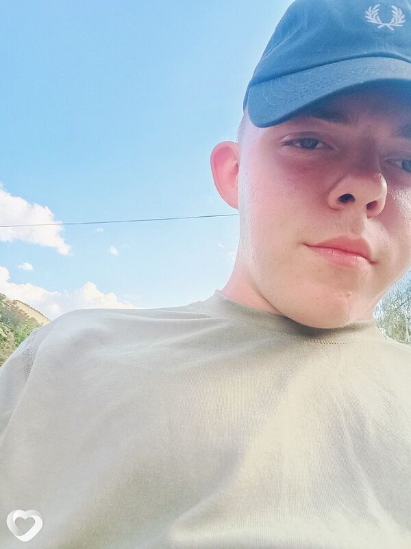 Николай, 20, Новочеркасске — анкета №2932062