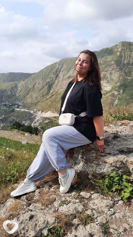Елизавета, 21, Перми — анкета №2933059