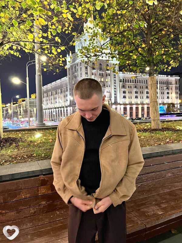 Даня, 25, Москве — анкета №2932928