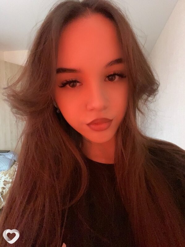 Карина, 19, Воронеже — анкета №2933919