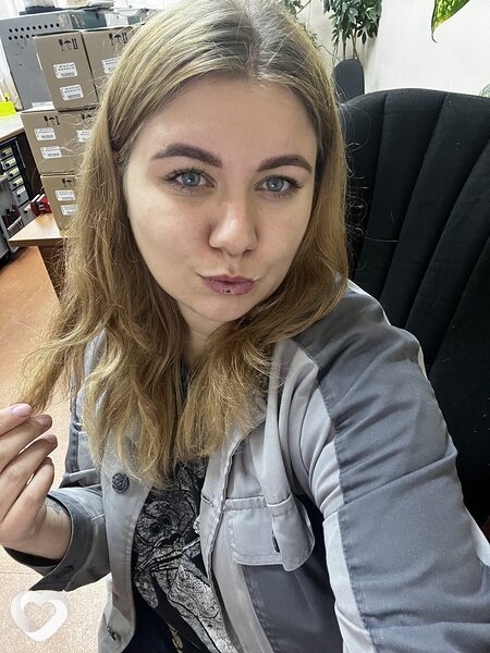 Милана, 27, Нижнеудинске — анкета №2934902