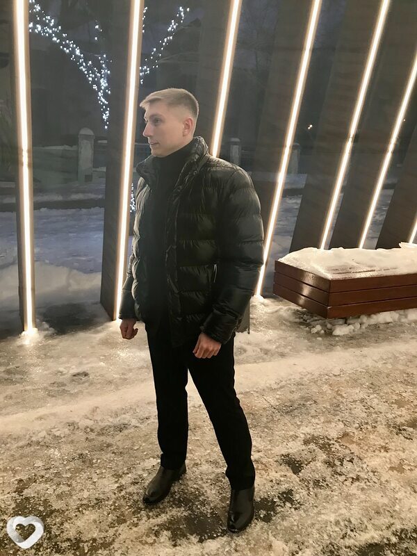 Эдуард, 29, Белгороде — анкета №2935128