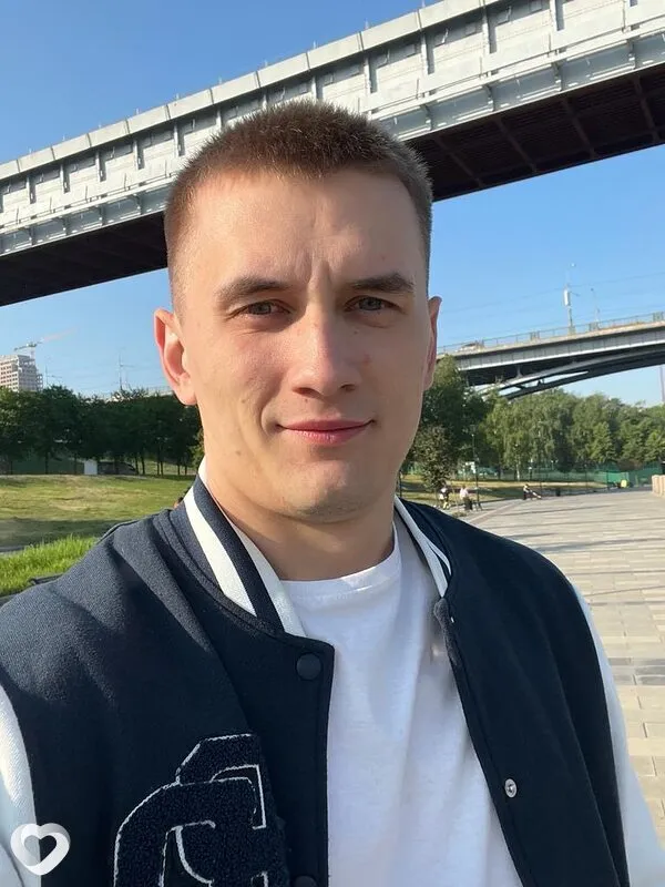 Павел, 30, Бийске — анкета №2935440