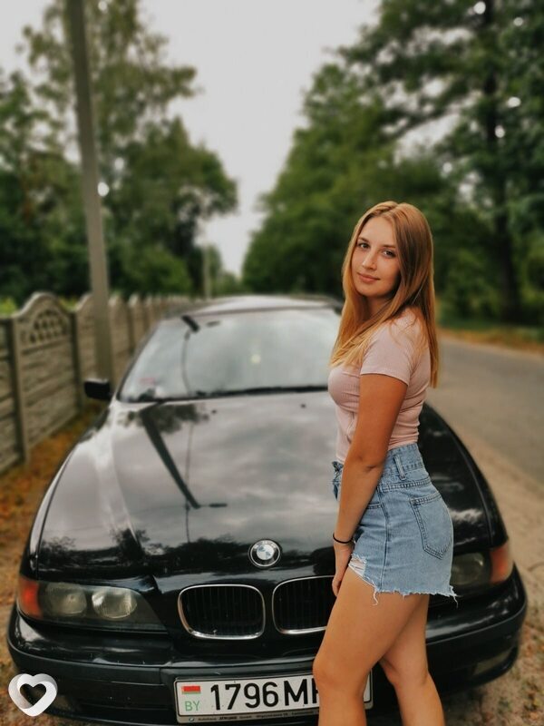 Ангелина, 27, Слуцке — анкета №2935354
